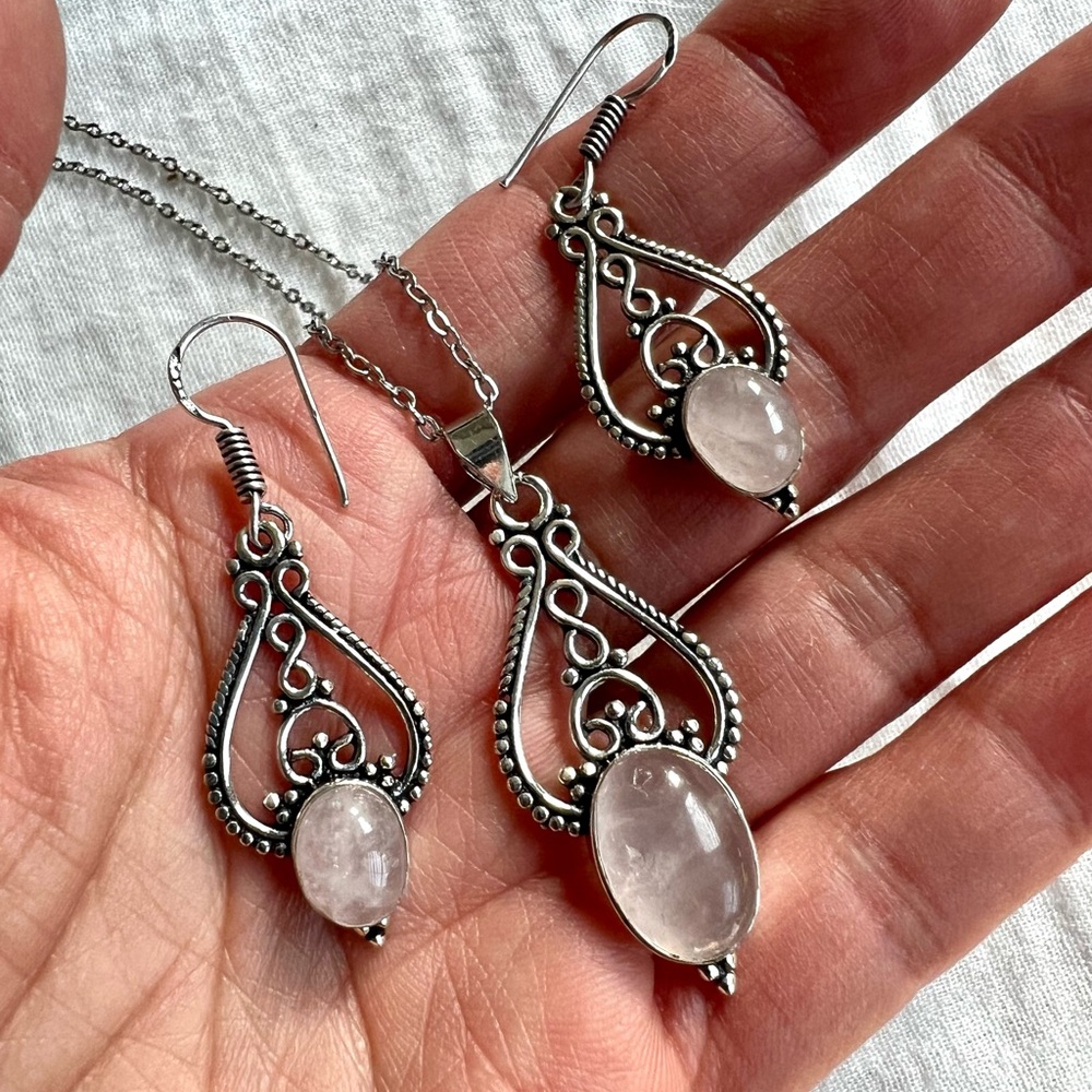 925 Ornamental Rose Quartz Necklace + Earrings Set - Picture 3 of 7